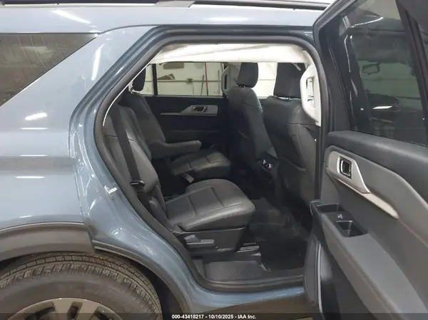 1FMUK8DH7SGC65420 2025 FORD EXPLORER - Image 8