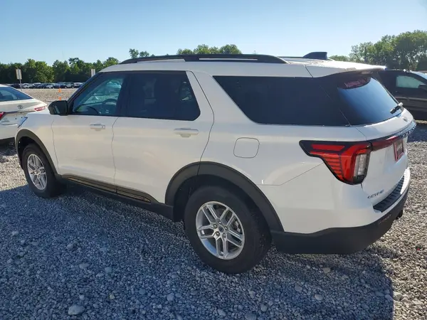 1FMUK8DH7TGA32039 2026 FORD EXPLORER - Image 2