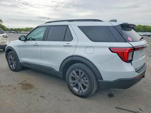 1FMUK8DH7TGB52794 2026 FORD EXPLORER - Image 2