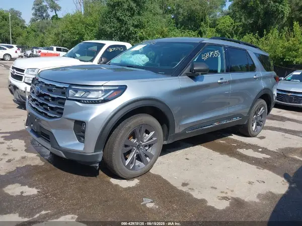 1FMUK8DH8SGA22313 2025 FORD EXPLORER - Image 2