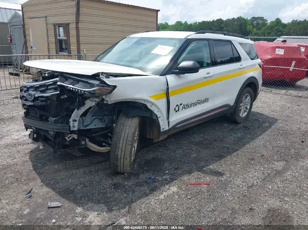 1FMUK8DH8SGA49947 2025 FORD EXPLORER - Image 2
