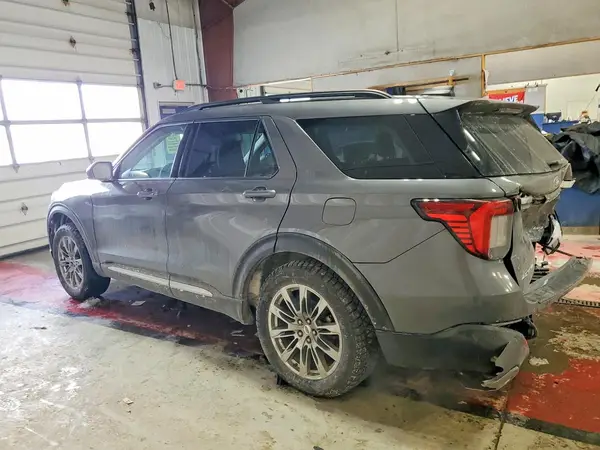 1FMUK8DH8SGA89669 2025 FORD EXPLORER - Image 2