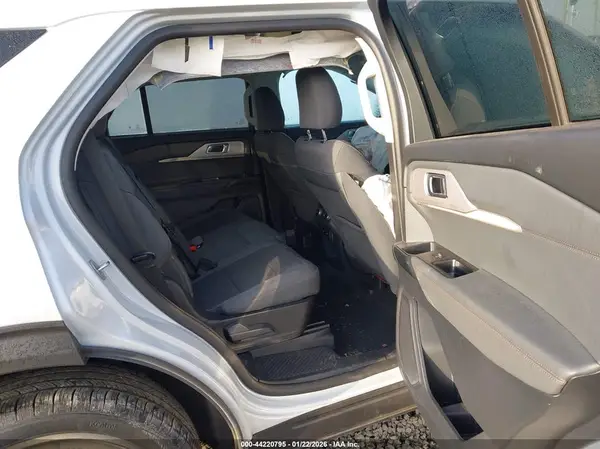 1FMUK8DH8SGB28843 2025 FORD EXPLORER - Image 8