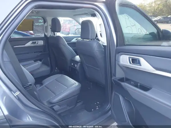 1FMUK8DH9SGA00644 2025 FORD EXPLORER - Image 8