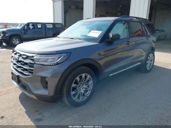 1FMUK8DH9SGA41680 2025 FORD EXPLORER - Image 2