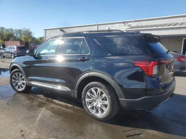 1FMUK8DH9SGB67330 2025 FORD EXPLORER - Image 2