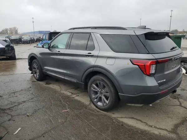 1FMUK8DH9SGC47792 2025 FORD EXPLORER - Image 2