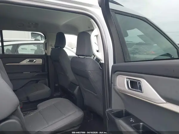 1FMUK8DH9SGC56380 2025 FORD EXPLORER - Image 8