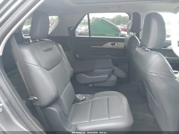 1FMUK8DH9SGC69615 2025 FORD EXPLORER - Image 8