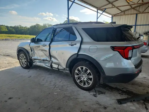 1FMUK8DHXSGA12866 2025 FORD EXPLORER - Image 2