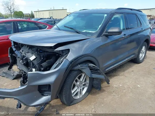 1FMUK8DHXSGA27402 2025 FORD EXPLORER - Image 2