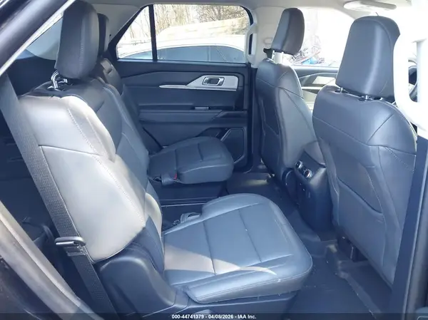 1FMUK8DHXSGA57368 2025 FORD EXPLORER - Image 8