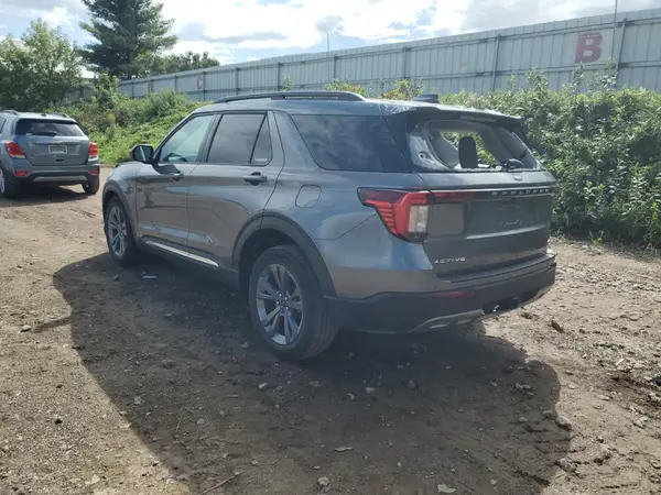 1FMUK8DHXSGA98499 2025 FORD EXPLORER - Image 2