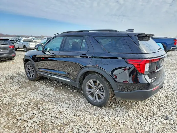 1FMUK8DHXSGB68258 2025 FORD EXPLORER - Image 2