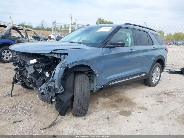 1FMUK8DHXSGB94892 2025 FORD EXPLORER - Image 2