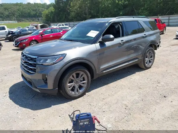 1FMUK8DHXSGC17782 2025 FORD EXPLORER - Image 2