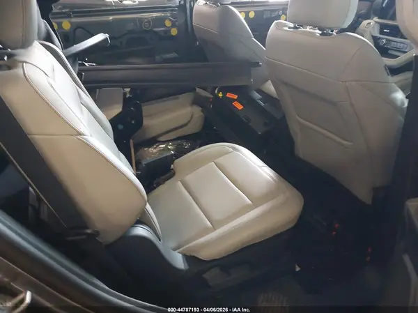 1FMUK8DHXSGC27289 2025 FORD EXPLORER - Image 8