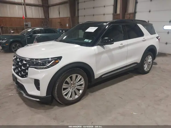 1FMUK8HH0SGA17357 2025 FORD EXPLORER - Image 2