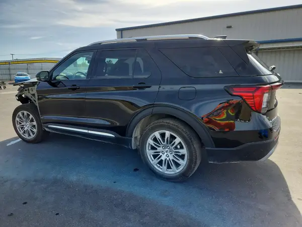 1FMUK8HH0TGB23390 2026 FORD EXPLORER - Image 2