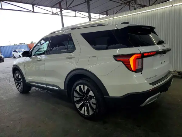 1FMUK8HH2SGB61220 2025 FORD EXPLORER - Image 2