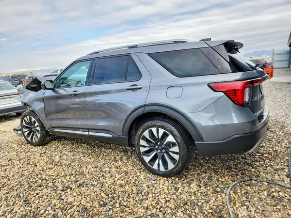1FMUK8HH2SGB80303 2025 FORD EXPLORER - Image 2