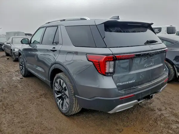 1FMUK8HH2TGA30175 2026 FORD EXPLORER - Image 2