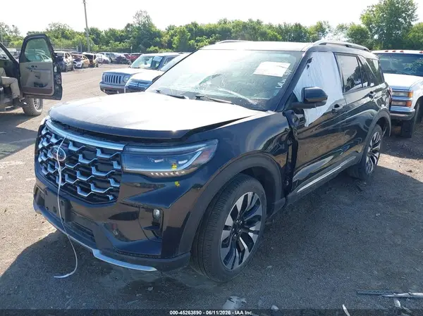 1FMUK8HH3SGB62571 2025 FORD EXPLORER - Image 2