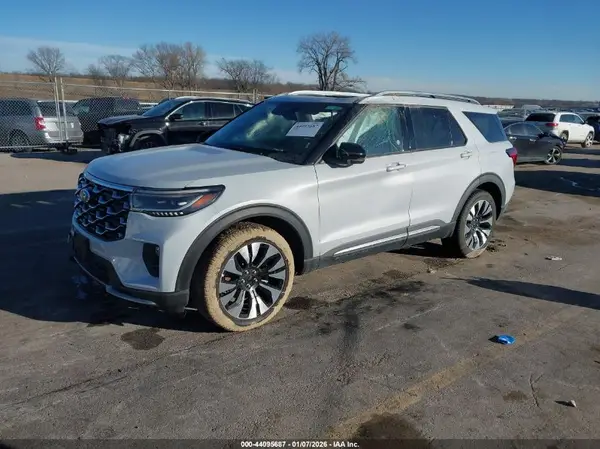 1FMUK8HH4SGB81355 2025 FORD EXPLORER - Image 2