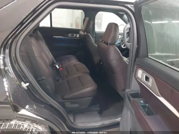 1FMUK8HH4SGC80872 2025 FORD EXPLORER - Image 8