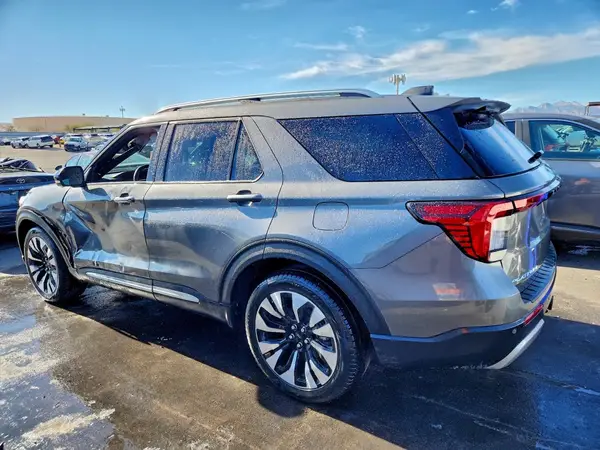 1FMUK8HH5SGB61731 2025 FORD EXPLORER - Image 2