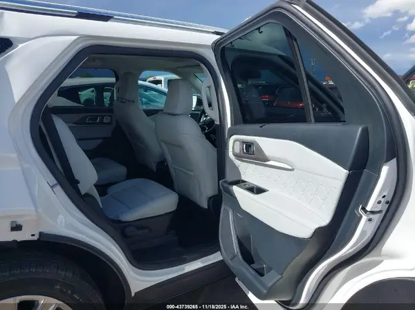 1FMUK8HH7SGA37654 2025 FORD EXPLORER - Image 8