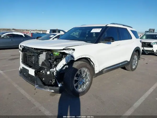 1FMUK8HH7SGC54878 2025 FORD EXPLORER - Image 2