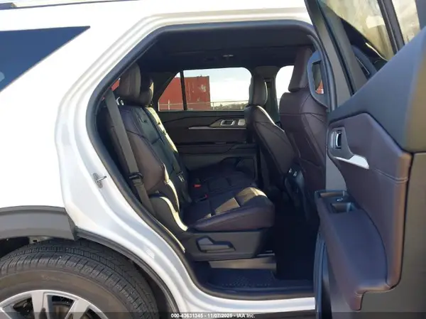 1FMUK8HH7SGC54878 2025 FORD EXPLORER - Image 8