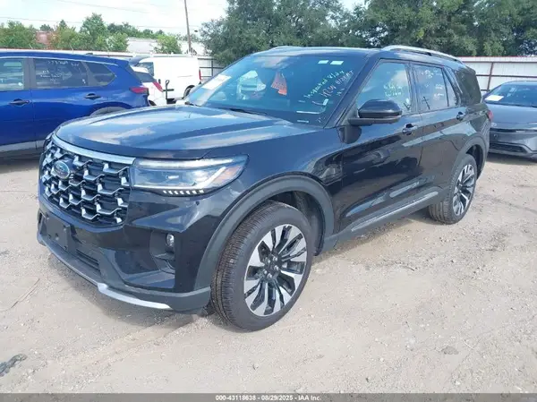 1FMUK8HH8SGB61755 2025 FORD EXPLORER - Image 2