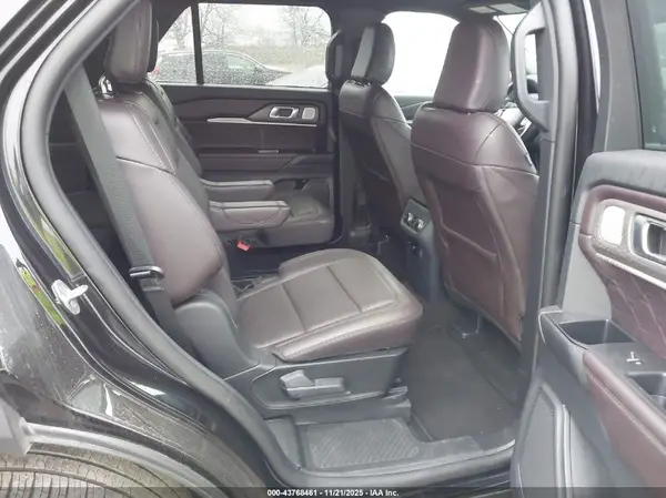 1FMUK8HH8SGB66941 2025 FORD EXPLORER - Image 8