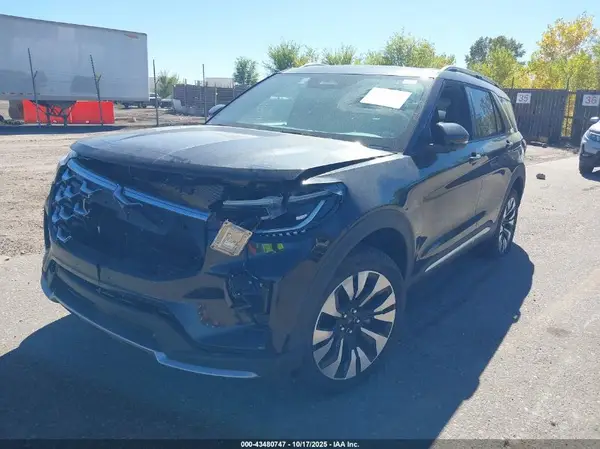 1FMUK8HH9SGB64633 2025 FORD EXPLORER - Image 2