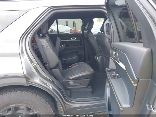 1FMUK8JH7TGA03094 2026 FORD EXPLORER - Image 8