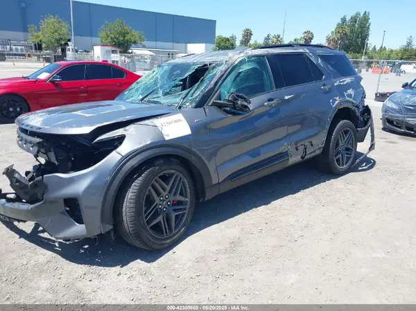 1FMUK8KH0SGA40629 2025 FORD EXPLORER - Image 2