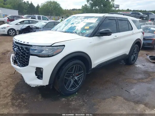 1FMUK8KH0SGA62291 2025 FORD EXPLORER - Image 2
