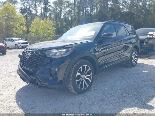 1FMUK8KH0SGB53237 2025 FORD EXPLORER - Image 2