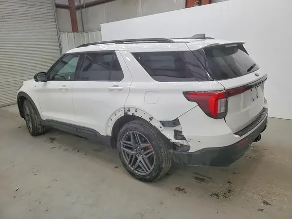 1FMUK8KH0SGB62388 2025 FORD EXPLORER - Image 2
