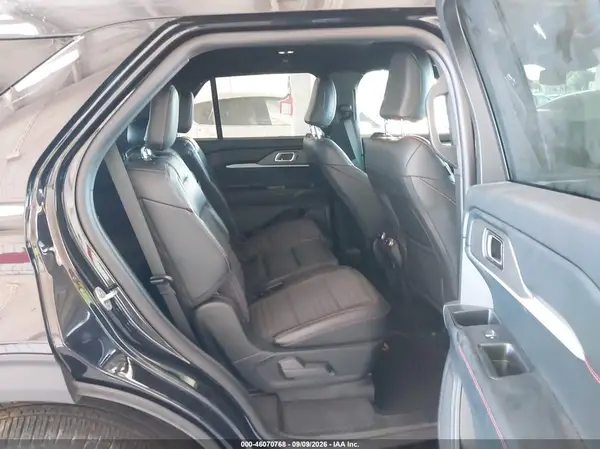 2026 FORD EXPLORER auction photo 8
