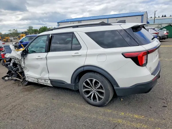 1FMUK8KH1SGB10218 2025 FORD EXPLORER - Image 2