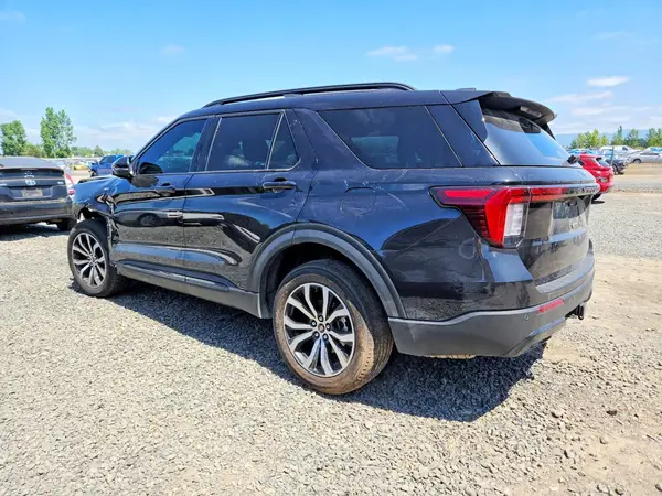 1FMUK8KH1SGB49617 2025 FORD EXPLORER - Image 2