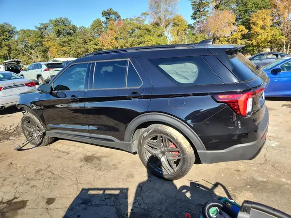1FMUK8KH2SGA03954 2025 FORD EXPLORER - Image 2