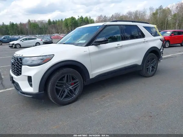 1FMUK8KH2SGB90581 2025 FORD EXPLORER - Image 2