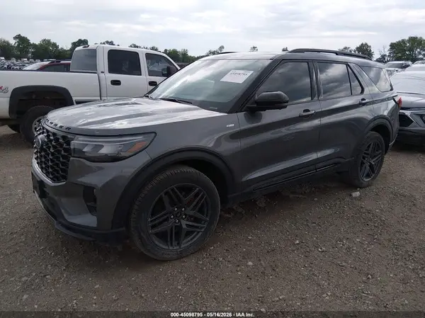 1FMUK8KH2SGC95024 2025 FORD EXPLORER - Image 2