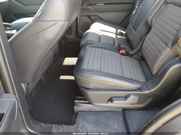 1FMUK8KH2TGA55313 2026 FORD EXPLORER - Image 8