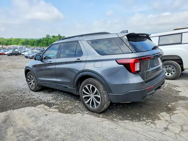 1FMUK8KH3SGC37973 2025 FORD EXPLORER - Image 2