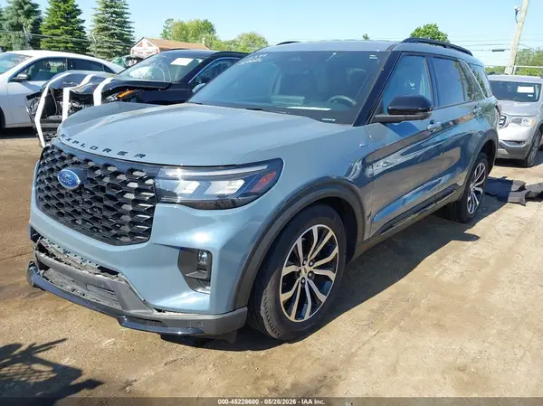 1FMUK8KH3SGC85599 2025 FORD EXPLORER - Image 2